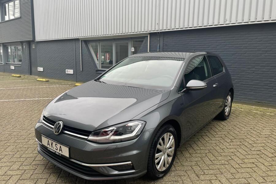 Volkswagen Golf 7 1.5 TSI 131pk Highline DSG Automaat | Navi