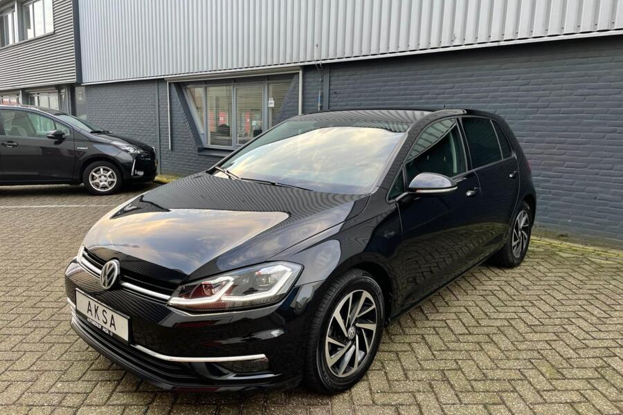 Volkswagen Golf 1.5 TSI ACT 150pk Highline | Virtual Cockpit