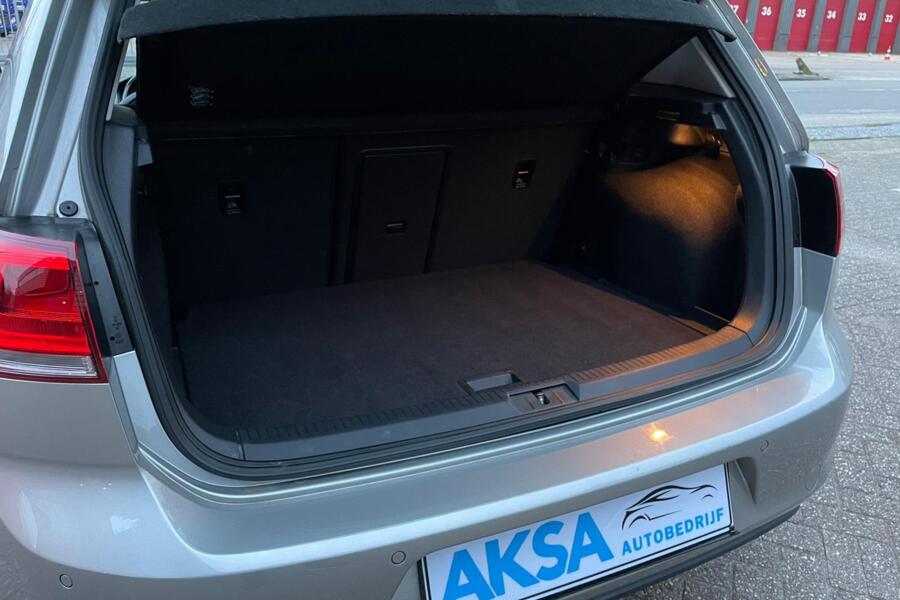 Volkswagen Golf 1.4 TSI Highline Automaat DSG | Navi | Leder