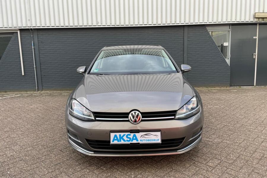 Volkswagen Golf 1.2 TSI CUP Edition | Automaat | Navi