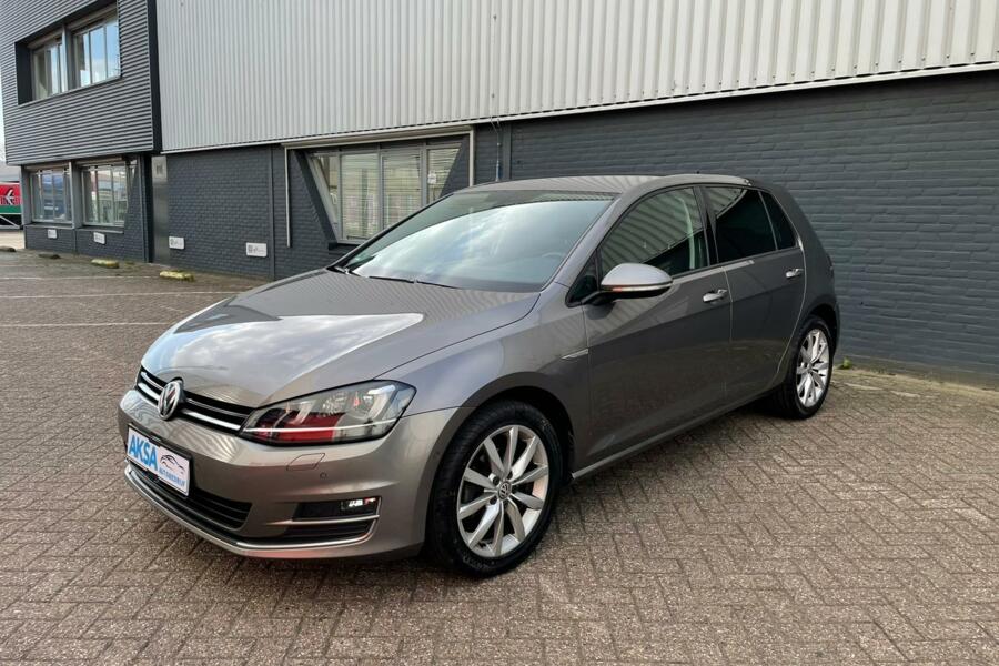 Volkswagen Golf 1.2 TSI CUP Edition | Automaat | Navi