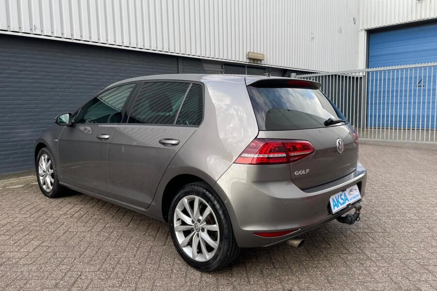 Volkswagen Golf 1.2 TSI CUP Edition | Automaat | Navi