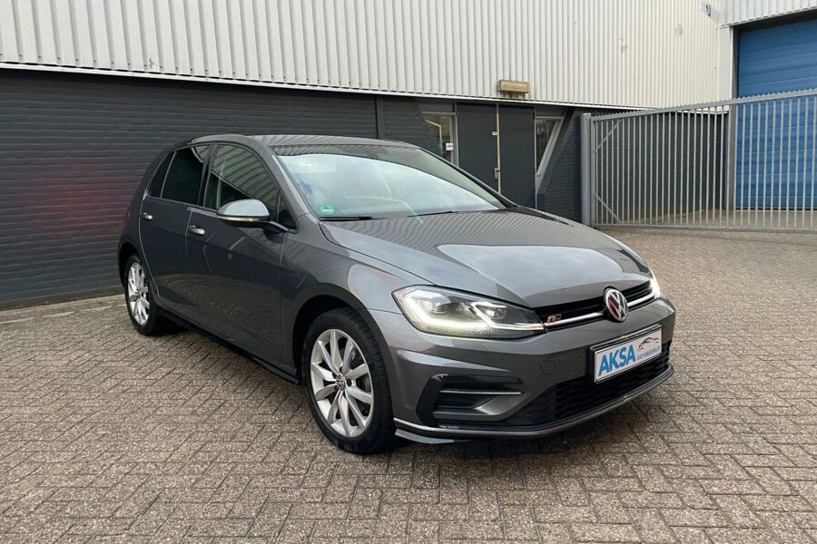Volkswagen Golf 1.5 TSI Highline R-Line DSG 150 pk Alcantara