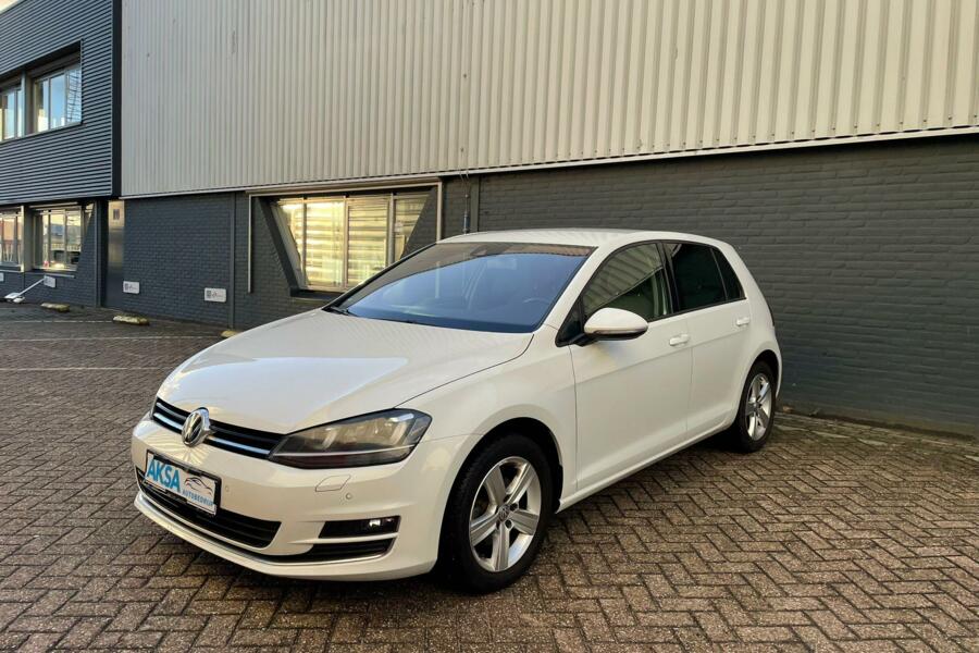 Volkswagen Golf 7 1.2 TSI Highline | Blindspot | FrontAssist