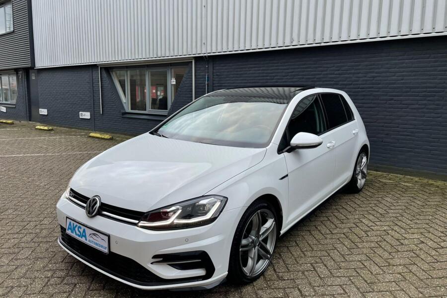 Volkswagen Golf 7 1.4 TSI 150pk Highline R-Line | DSG |Pano