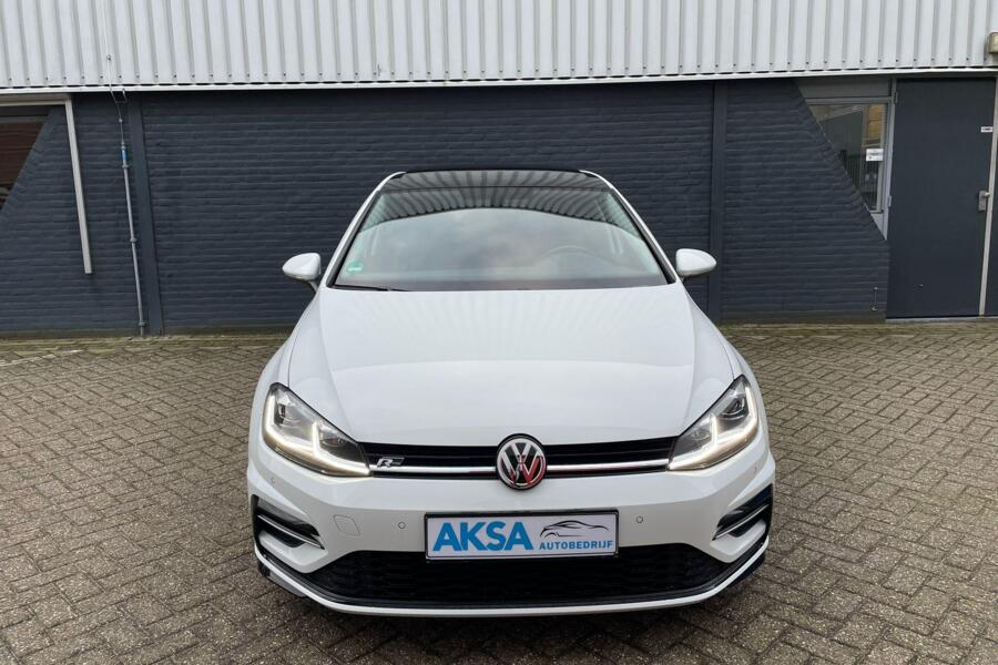 Volkswagen Golf 7 1.4 TSI 150pk Highline R-Line | DSG |Pano