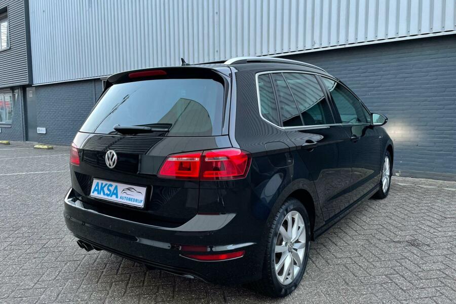 Volkswagen Golf Sportsvan R-line 1.4 TSI 150pk | Pano | DSG | Blindspot | Lane Assist | Keyless go/acces