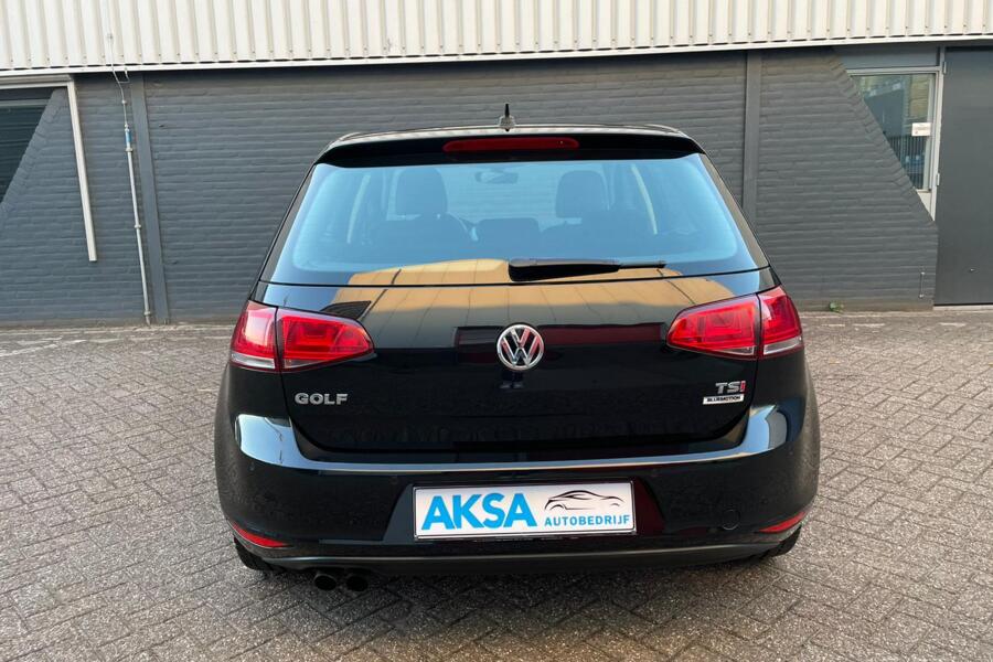 Volkswagen Golf 1.4 TSI Highline 125pk | DSG | Leder | Massage