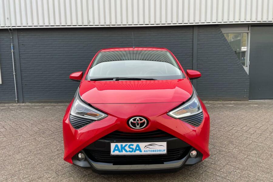 Toyota Aygo  X-Play 72pk | Apple Car Play | Camera |Garantie