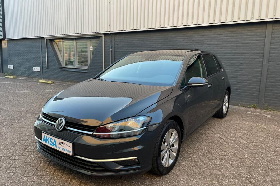 Volkswagen Golf 1.0 TSI Highline 116 pk | Pano | DSG |Camera | BTW| ACC | Draadloos opladen