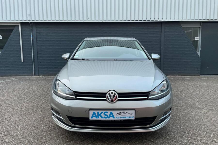 Volkswagen Golf 1.2 TSI Highline | DSG | Navi | Camera | Garantie