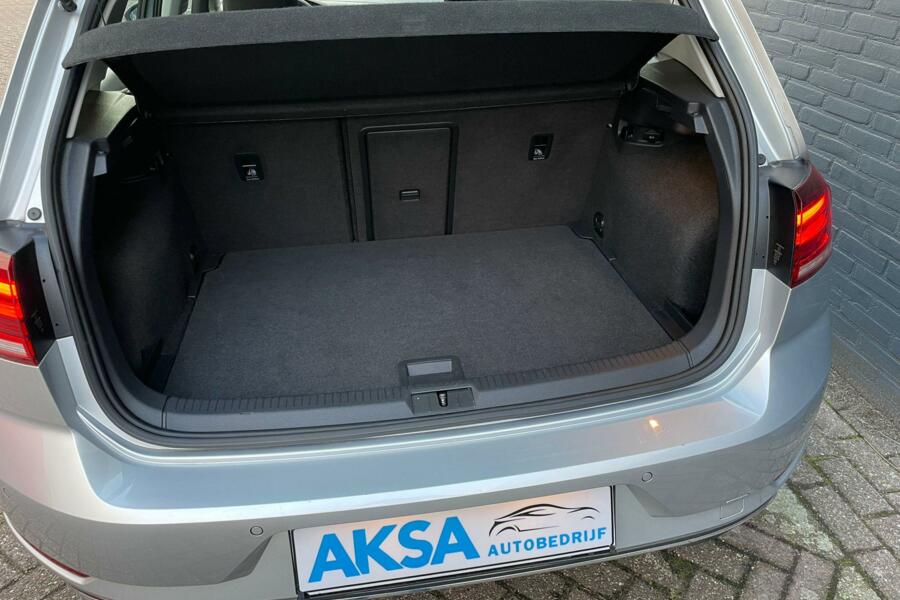 Volkswagen Golf 1.5 TSI 131pk Comfortline Business | DSG | Apple Car Play | Garantie