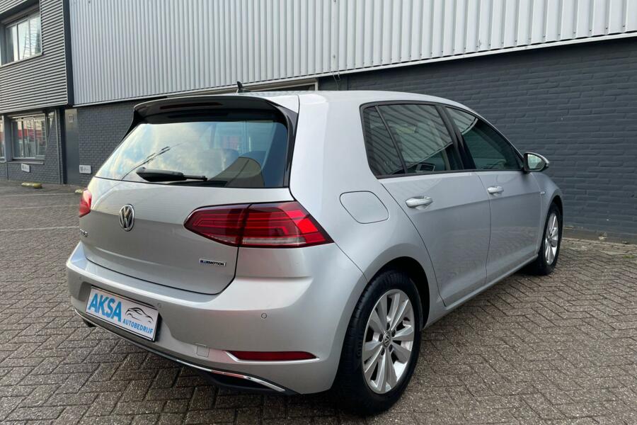 Volkswagen Golf 1.5 TSI 131pk Comfortline Business | DSG | Apple Car Play | Garantie