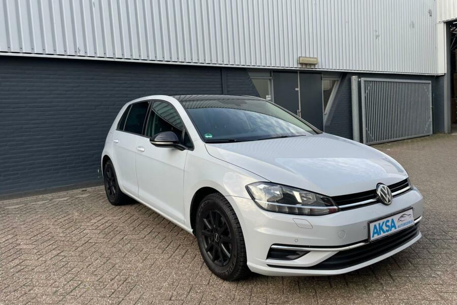 Volkswagen Golf 1.0 TSI 110pk Comfortline Dealer onderhouden