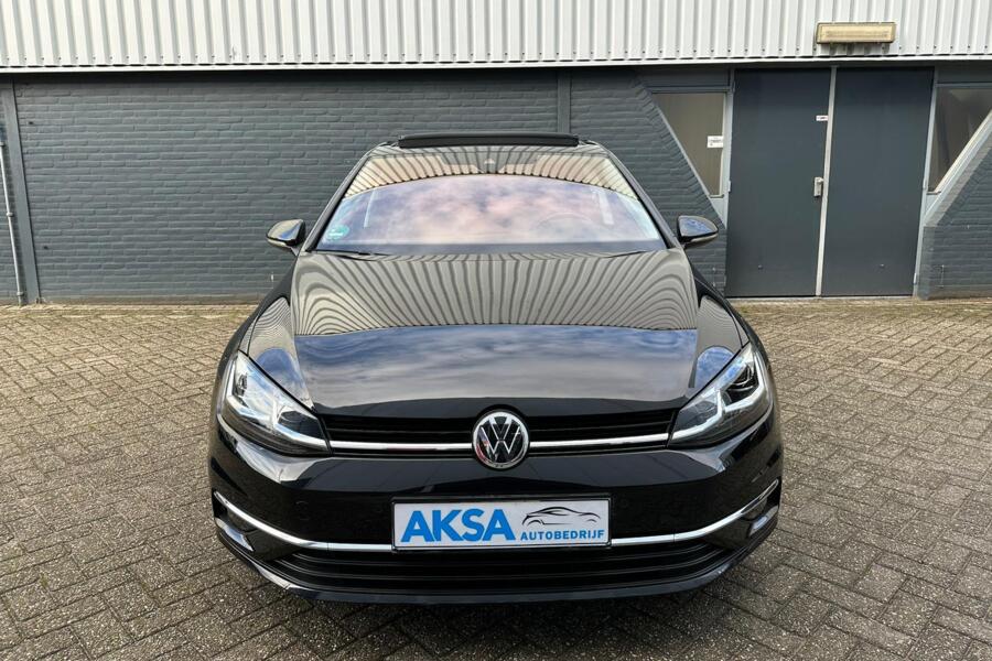 Volkswagen Golf 1.5 TSI Highline | DSG | Pano | Standkachel | Stuurverwarming