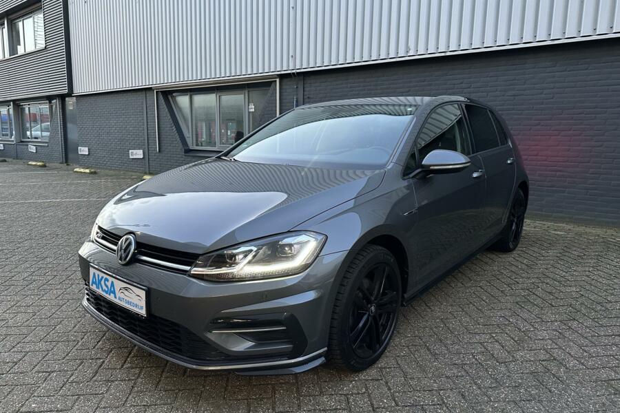 Volkswagen Golf 1.5 TSI 150pk R-Line | DSG | Navi | Dynamic Light | LED |