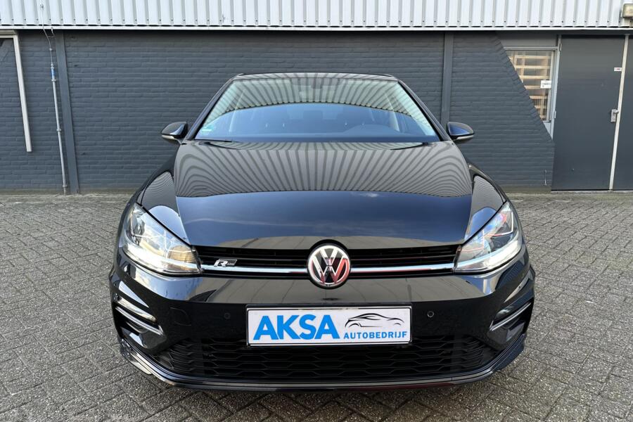 Volkswagen Golf 1.5 TSI 150pk R-Line | DSG | Navi | LED