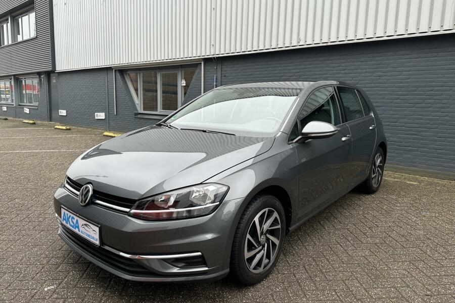 Volkswagen Golf 1.0 TSI DSG 110pk | DSG | Garantie | Front Assist | Stlvw | 16 inch Sportvelgen