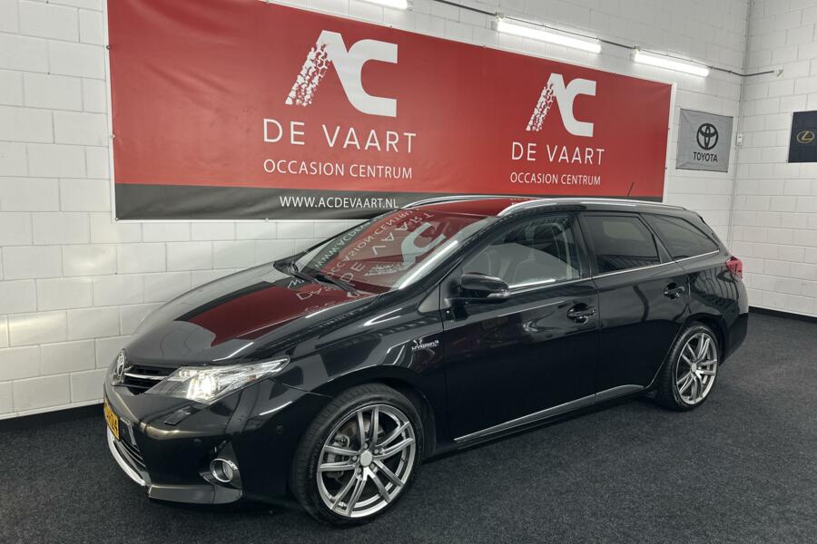 Toyota Auris 1.8 Hybrid Executive - VERKOCHT!