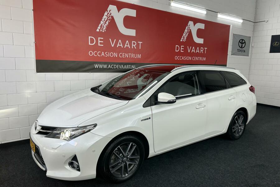 Toyota Auris 1.8 Hybrid - VERKOCHT!