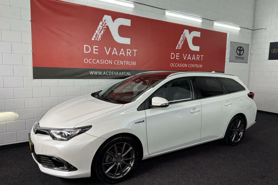 Toyota Auris 1.8 Hybrid Executive - VERKOCHT!