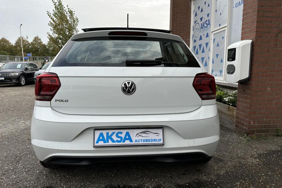 Volkswagen Polo 1.0 TSI 95pk Highline Pano DSG Virtuele Cockpit Camera 17 inch LED
