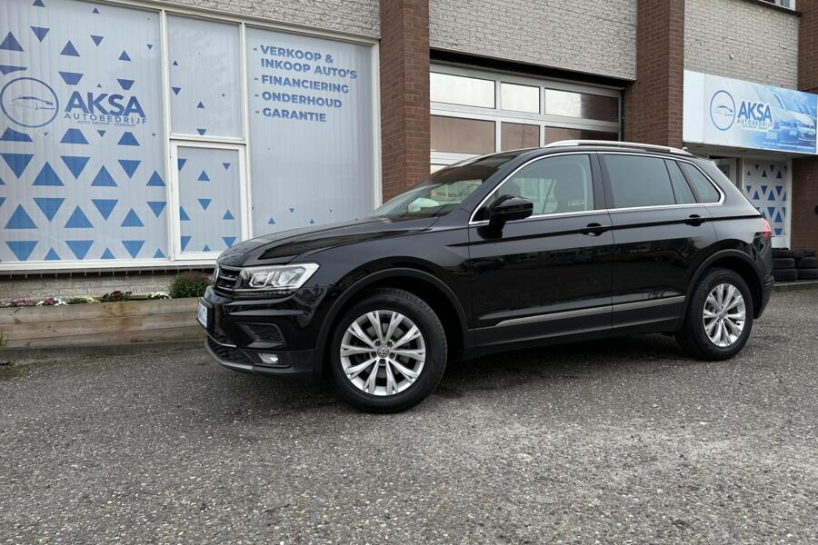 Volkswagen Tiguan 1.4 TSI 150pk ACT| DSG | LED |  Trekhaak | Keyless | Navi | Alcantara | Laneassist | Massage | Car play | Garantie
