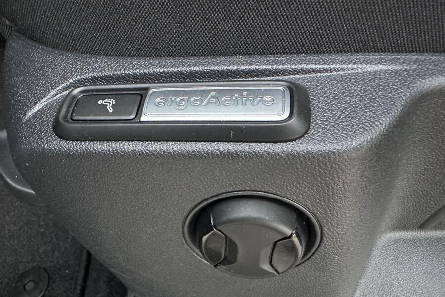 Volkswagen Tiguan 1.4 TSI 150pk ACT| DSG | LED |  Trekhaak | Keyless | Navi | Alcantara | Laneassist | Massage | Car play | Garantie