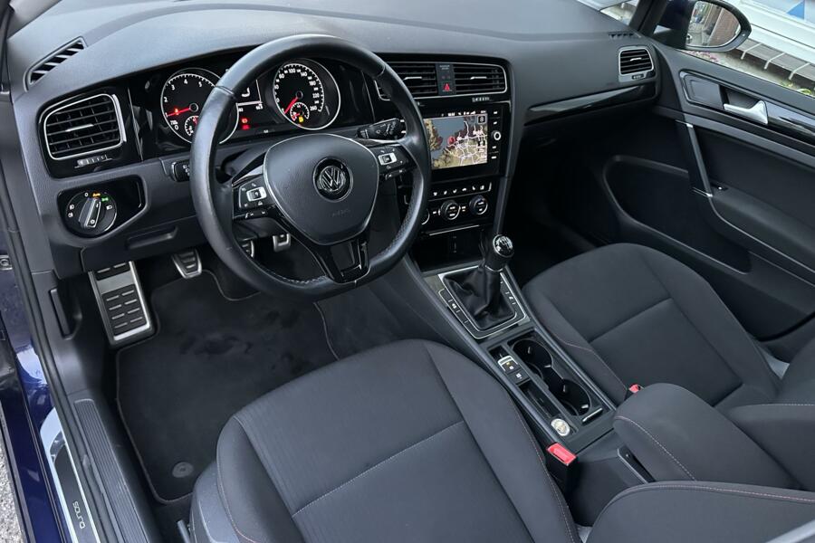 Volkswagen Golf 1.0 TSI 110pk Sound | Navi | Carplay | ACC | Garantie