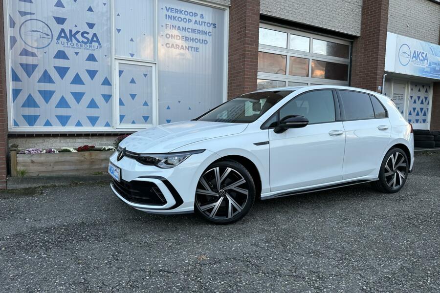 Volkswagen Golf 8 1.5 eTSI 3x R-Line | DSG | Sfeerverlichting | IQ Light | ACC | Stuurvw | Lane Assist |