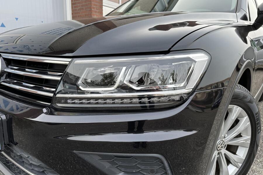 Volkswagen Tiguan 1.4 TSI 150pk ACT| DSG | LED |  Trekhaak | Keyless | Navi | Alcantara | Laneassist | Massage | Car play | Garantie