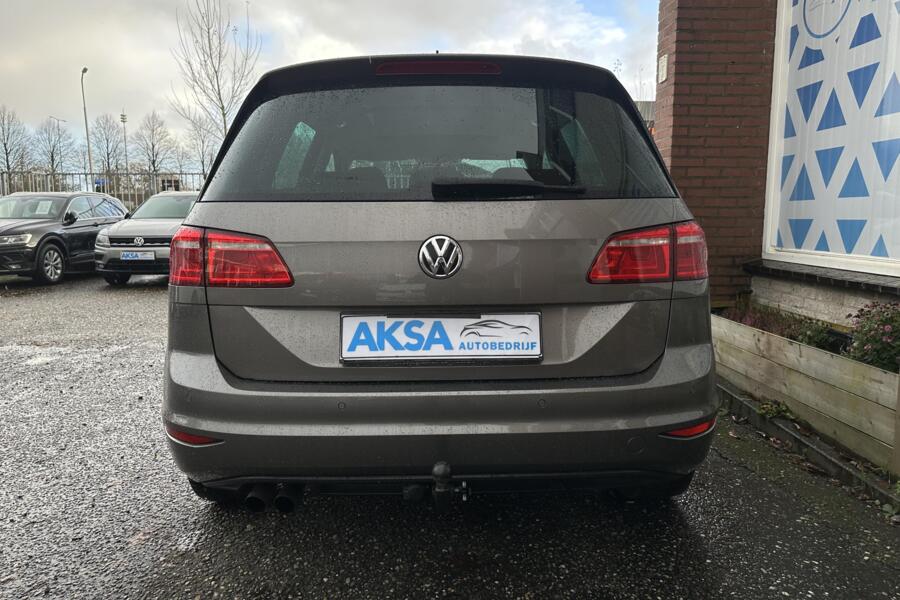Volkswagen Golf Sportsvan 1.4 TSI 125pk Lounge DSG Panoramadak Trekhaak ACC Xenon 17 inch