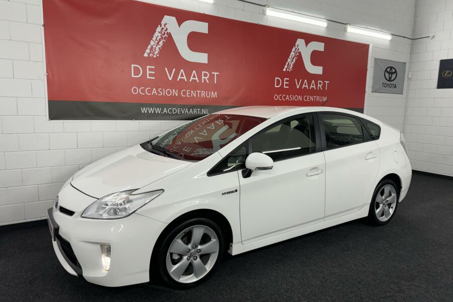 Toyota Prius 1.8 Business - VERKOCHT!