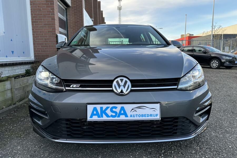 Volkswagen Golf 7.5 1.5 TSI ACT 150pk R-Line | DSG | Camera | ACC | Dynamic Light