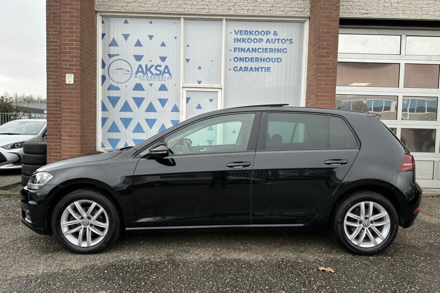 Volkswagen Golf 1.0 TSI 110pk Highline | Pano | DSG | Navi | Alcantara