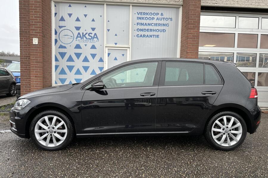 Volkswagen Golf 2.0 TDI 150 pk | DSG | Digitale Cockpit | Camera | Alcantara | 17 inch