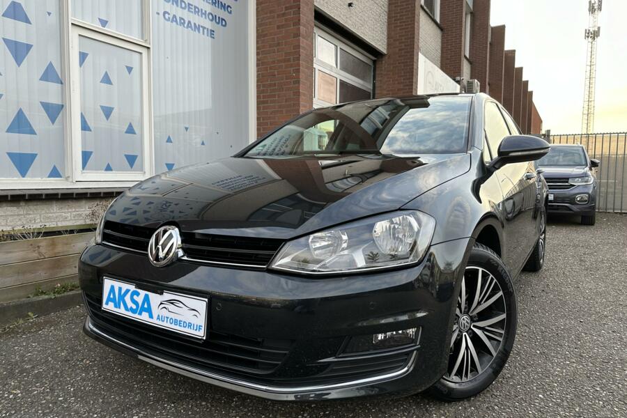 Volkswagen Golf 1.2 TSI 110pk AllStar AUT DSG Navi Garantie Stlvw