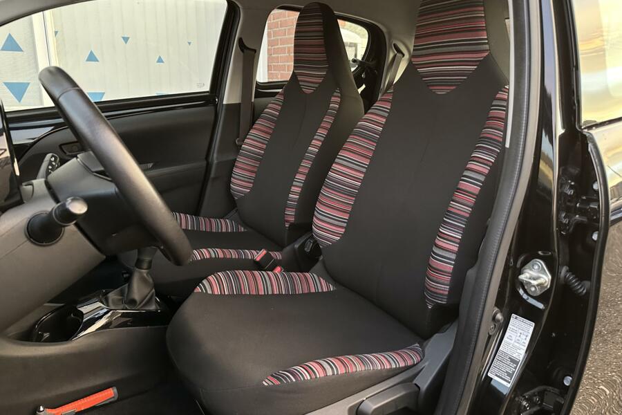 Citroen C1 1.0 VTi Feel | Car Play | Camera | GratisGarantie | Airco | Elektr.ramen |
