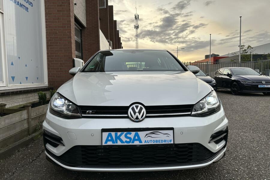 Volkswagen Golf 1.5 TSI 150pk 2x R-Line DSG |18inch | ACC | Car Play | Alcantara | Gratis Garantie