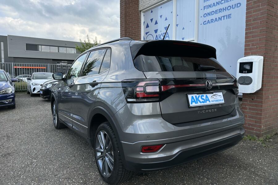 Volkswagen T-Cross 1.5 TSI 150pk 3x R-Line DSG/Blindspot/18inch/LaneAssist/Camera/Stlvw/Garantie