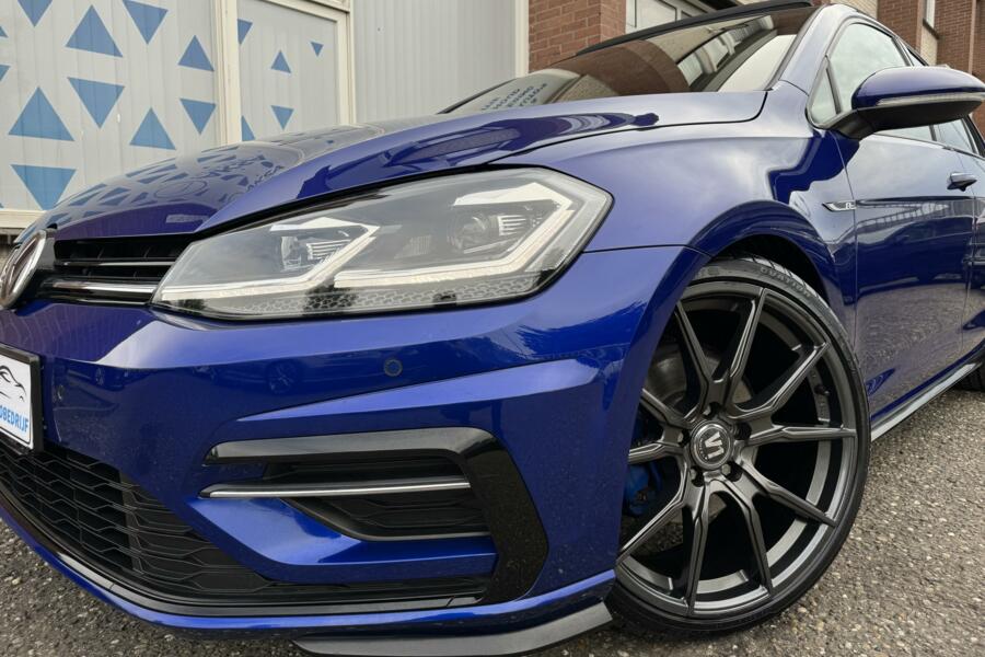 Volkswagen Golf 1.5 TSI 3x R-Line/Pano/DSG/Dynaudio/LED/19inch/Camera/Standkachel/Blindspot