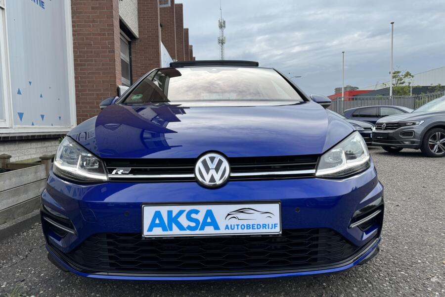 Volkswagen Golf 1.5 TSI 3x R-Line/Pano/DSG/Dynaudio/LED/19inch/Camera/Standkachel/Blindspot