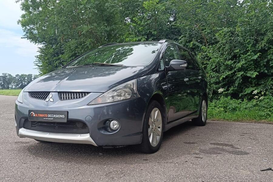 Mitsubishi Grandis 2.4-16V InSport