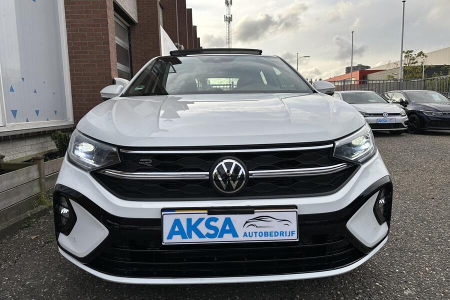 Volkswagen Taigo 1.5 TSI 3x R-Line/Pano/DSG/Blindspot/Camera/Lane Assist/Fabrieksgarantie/18inch