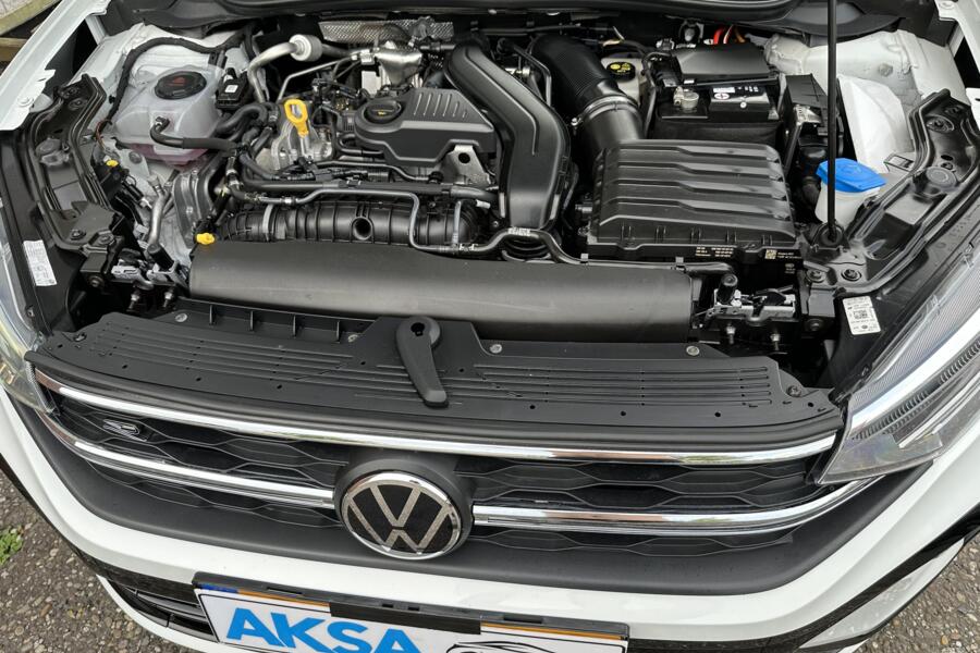 Volkswagen Taigo 1.5 TSI 3x R-Line/Pano/DSG/Blindspot/Camera/Lane Assist/Fabrieksgarantie/18inch