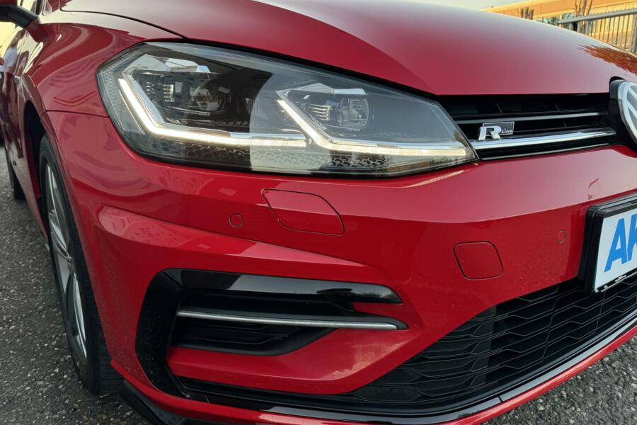 Volkswagen Golf Variant 1.5 TSI 150pk 3x R-Line DSG/VirtueleCockpit/Camera/Blindspot/LaneAssist/LED/Garantie
