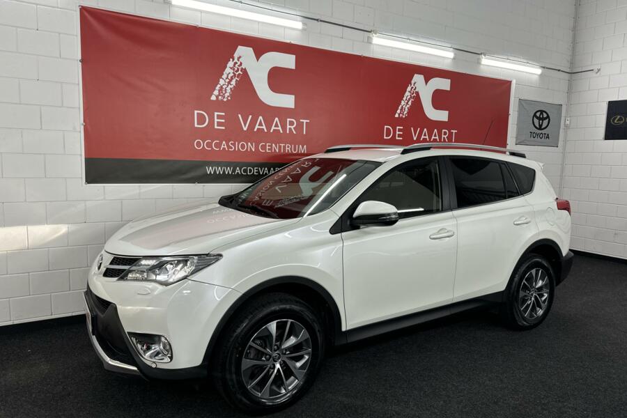 Toyota RAV4 2.0 Executive Business 4WD - VERKOCHT!