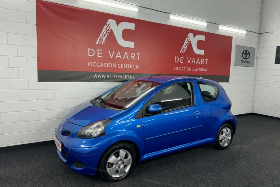 Toyota Aygo 1.0-12V Aspiration Green - VERKOCHT!
