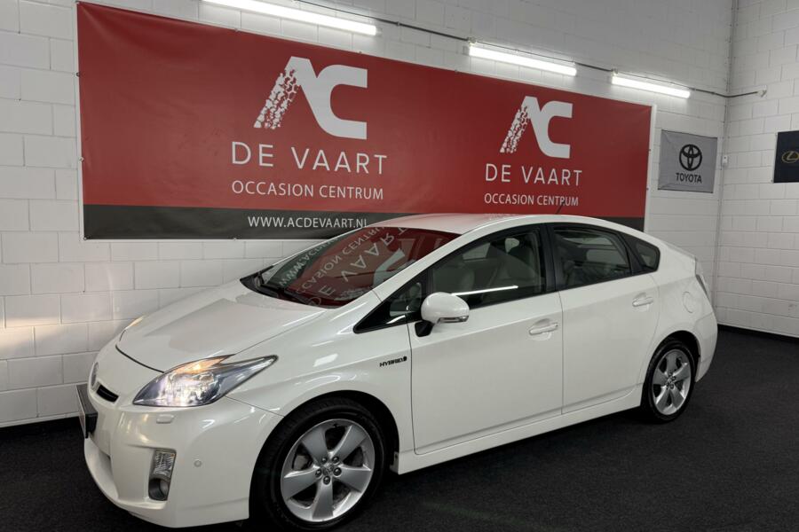 Toyota Prius 1.8 Executive - VERKOCHT!