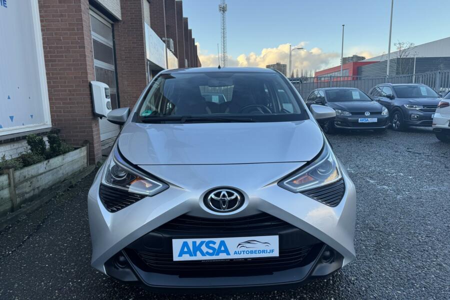 Toyota Aygo 1.0 VVT-i x-play Automaat 72pk Airco/Bluetooth/Garantie/